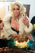 Crotone Transex Cinzia Pornostar 351 88 51 909 foto selfie 2