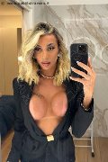 Milano Transex Karollayne Arruda 327 72 05 075 foto selfie 1